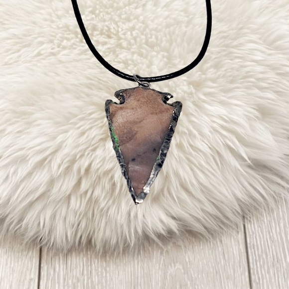 .Natural Stone Arrowhead Pendant with Black Cord Necklace - Picture 6 of 7